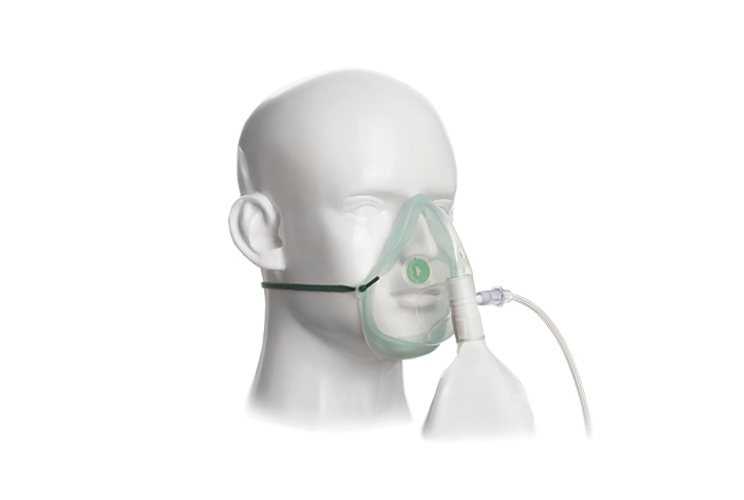 Mannequin-Kopf mit Sauerstoff-Maske